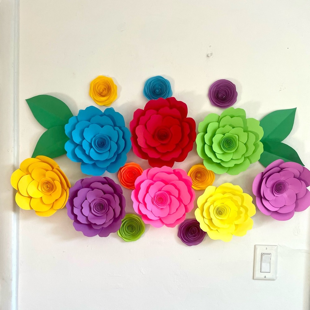 Giant flower wall decor